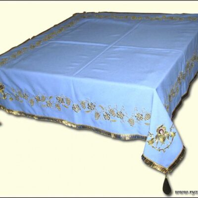 обрус вишитий